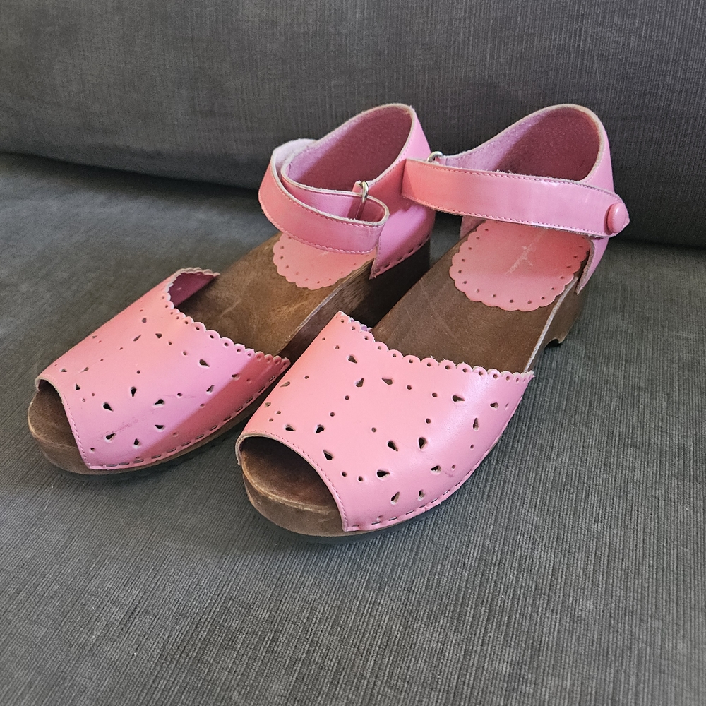 Hanna Andersson Pink Clogs with Perforated Design
